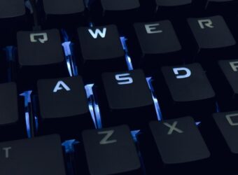 FINRA 暂停前摩根大通证券代表资格：其窃取500名客户个人数据