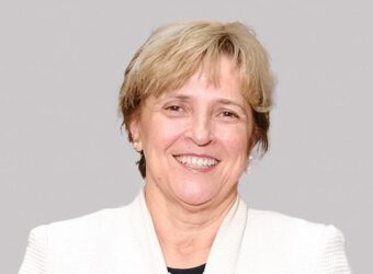 渣打银行任命Maria Ramos为薪酬委员会成员