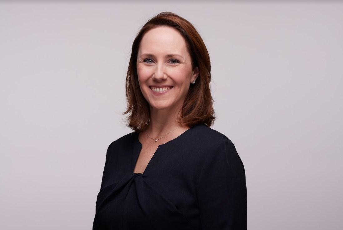BNY Mellon 任命 Jennifer Barker 为财资服务业务 CEO