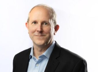 Richard Lloyd 出任英国 FCA 临时主席