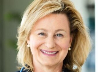i2c 任命 Jacqueline White 为总裁