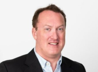 TraderEvolution首席产品官Andrew Saks专访:经纪商技术挑战、移动交易应用及行业变革