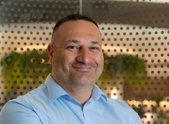 Capital.com 任命 Kypros Zoumidou 为新任集团 CEO,接替 Peter Hetherington