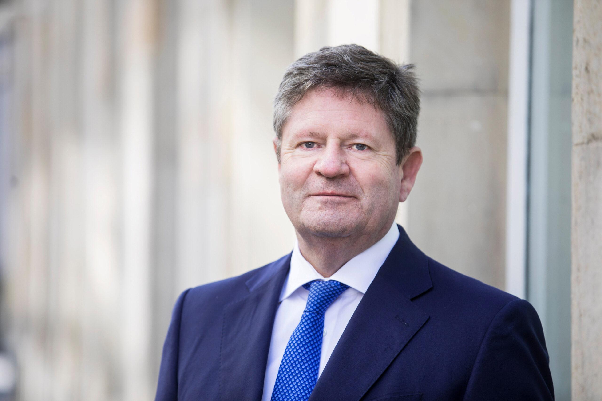 Danske Bank首席财务官Stephan Engels宣布退休,Cecile Hillary接任
