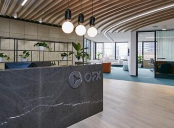 OFX 上半财年业绩逊于预期，股价暴跌36%