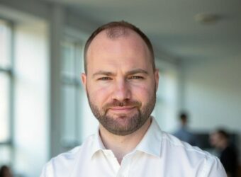 OKX 聘请 Liam Birch 担任迪拜交易主管