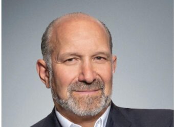 Howard Lutnick 卸任 BGC Group CEO，获任美国商务部长