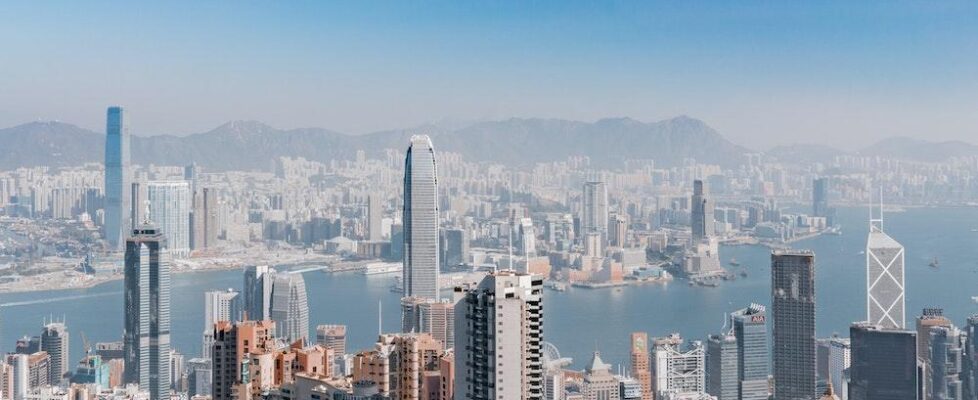 香港SFC将CoinCola列入可疑虚拟资产交易平台名单:涉嫌无牌运营针对本地投资者