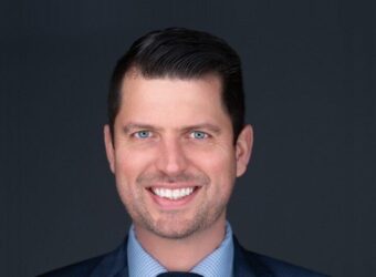 美国道具交易平台BullRush创始人兼CEO Trent Hoerr离职 FPFX Tech全资收购其母公司推进游戏化交易革命