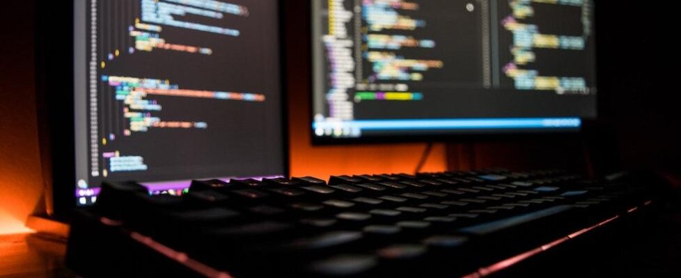 TradeStation集成Global Financial AI平台 自然语言提示一键生成并自动执行多资产策略