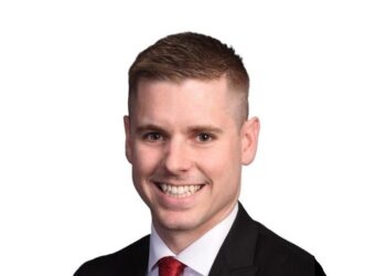 Crypto.com OG.com体育预测市场CEO Nick Lundgren突然离职 首席法务官兼任角色变动引发行业关注