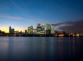 德意志银行签约伦敦金丝雀码头YY London,基础设施职能将于2028年租约到期后迁入
