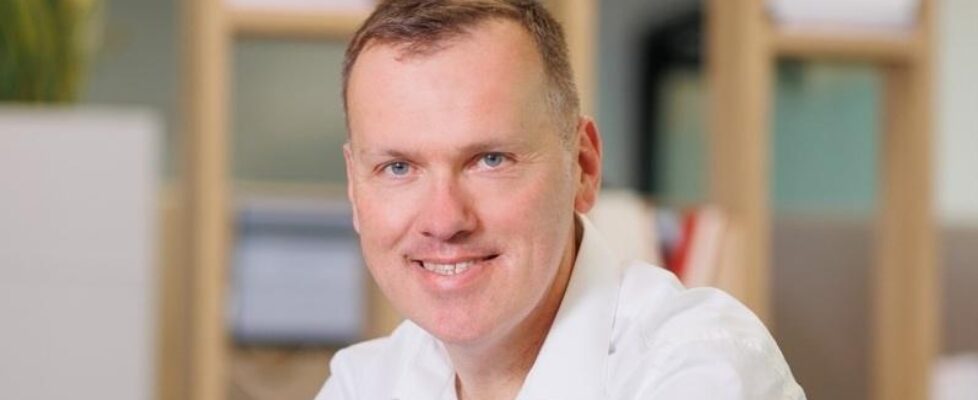 OANDA前CMO Darren Moffett转投FXTM担任类似职位
