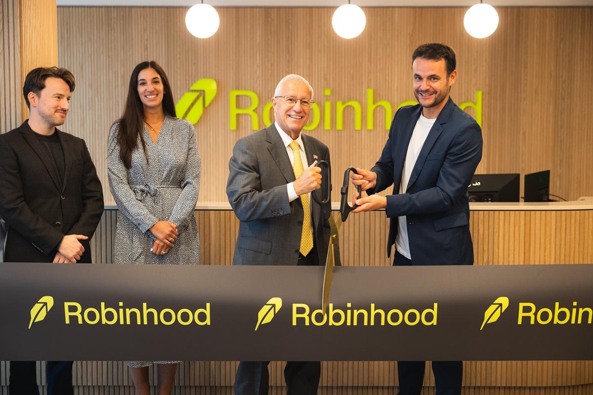Robinhood 在多伦多开设加拿大总部,当地员工规模已超200人