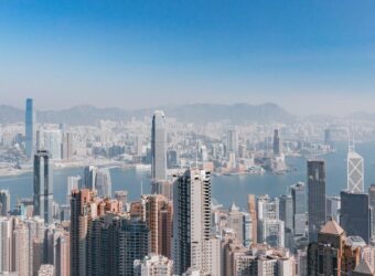 Wellington Management 委任 State Street 为港交所综合基金平台过户代理